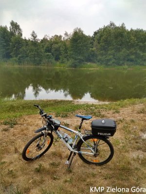 Zdjęcie roweru na plaży