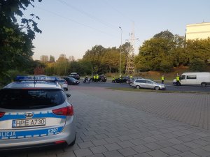 Policjanci Ruchu Drogowego w trakcie działania na ulicy Sulechowskiej