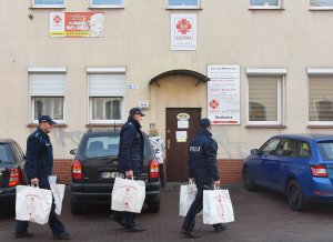 Zielonogórscy policjanci przyłączyli się do akcji „Torba Charytatywna Caritas”