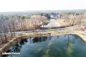 Zdjęcie wykonane za pomocą drona , widok na kąpielisko w Ochlii.