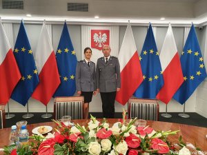 Laureatka z Komendantem KMP w Zielonej Górze.