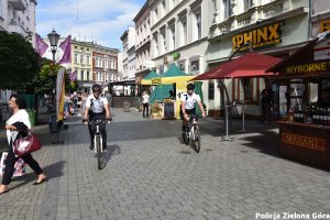 Patrol rowerowy podczas Zielonogórskiego Winobrania.