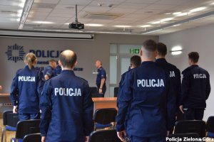 Jedenaścioro nowych policjantów- 1 kobieta i 10-ciu mężczyzn.