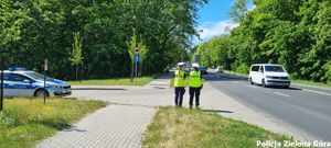 Policjantki Ruchu Drogowego przy jednej z ulic Zielonej Góry