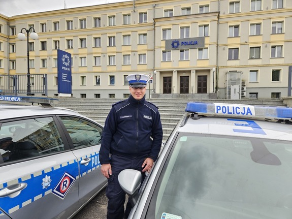 Niezawodna czujność - policjant w drodze na służbę zatrzymał kierowcę z sądowym zakazem
