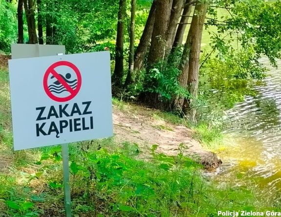 Woda nie wybacza błędów! Bądź ostrożny, a będziesz bezpieczny podczas wakacji.