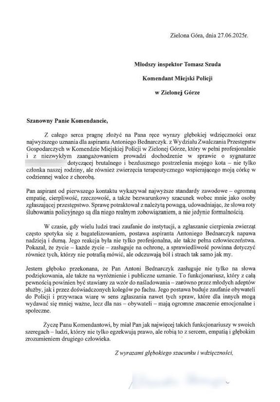 Empatia i zaangażowanie – podziękowania dla policjanta od wdzięcznej właścicielki kota
