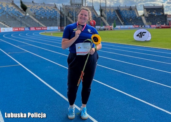 Zielonogórska policjantka - dyskobolka z brązowym medalem Mistrzostw Polski w Lekkiej Atletyce