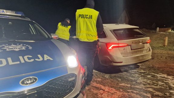 Poranne kontrole trzeźwości w miejscowości Kije. Wzorowa postawa kierowców