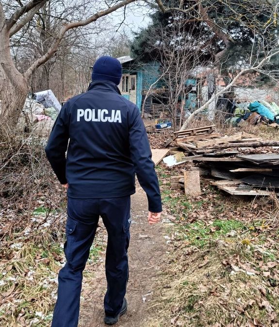 Trwają kontrole miejsc, gdzie mogą przebywać osoby bezdomne